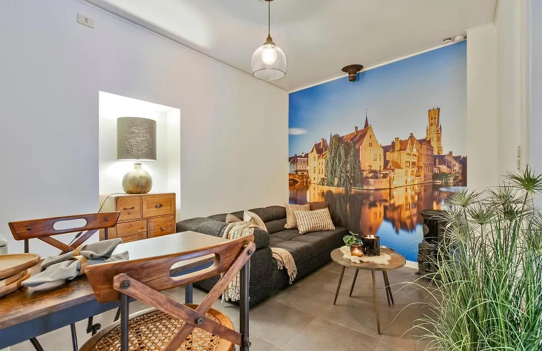 Huswell - Charming Getaway In The Historical City Center-1